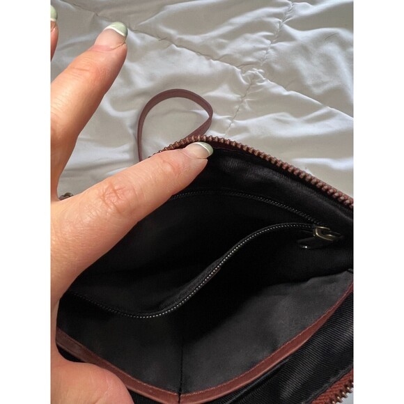 Wise Owl Cognac Leather Crossbody Bag – Adjustable Strap, Multi‑Pocket Design - Picture 14 of 16